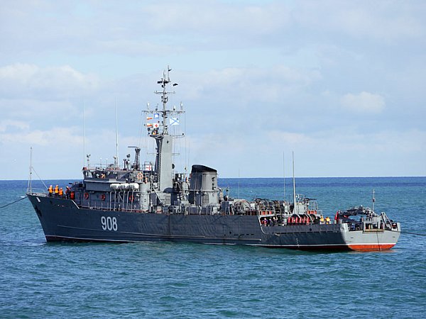 Морской тральщик "Вице-адмирал Захарьин" (пр. 02668)